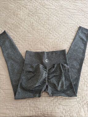 High-Waist Seamless Leggings with Contour Ruched Back compression bum lift Gray